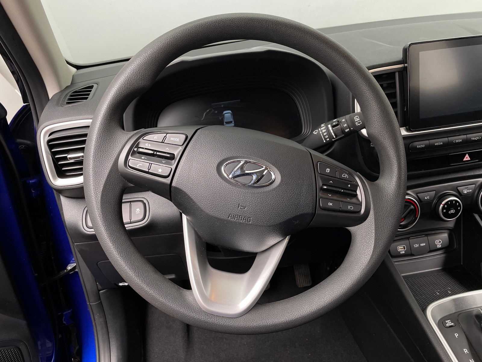 Thumbnail: 2024 Hyundai Venue - 5