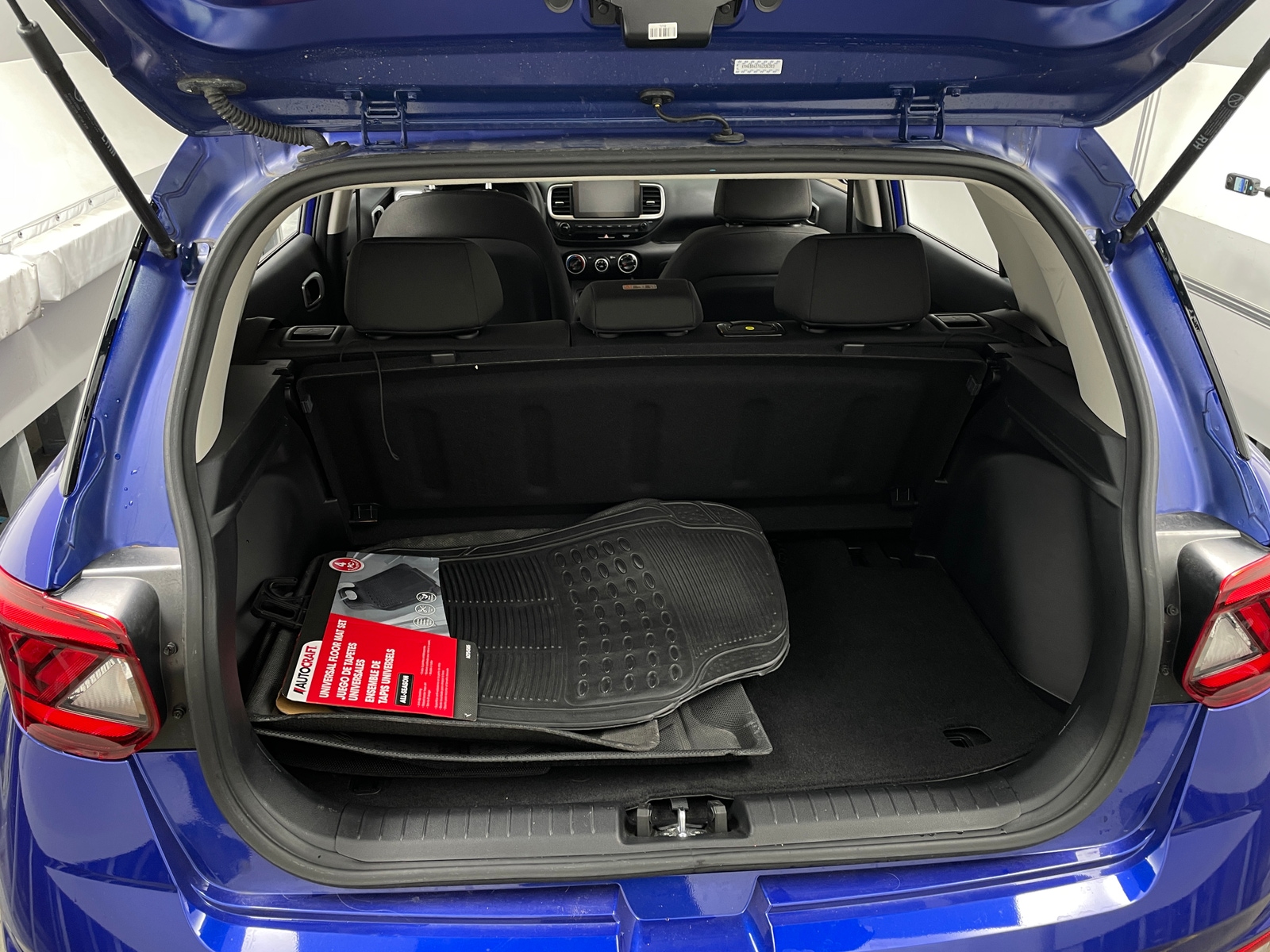 Thumbnail: 2024 Hyundai Venue - 7