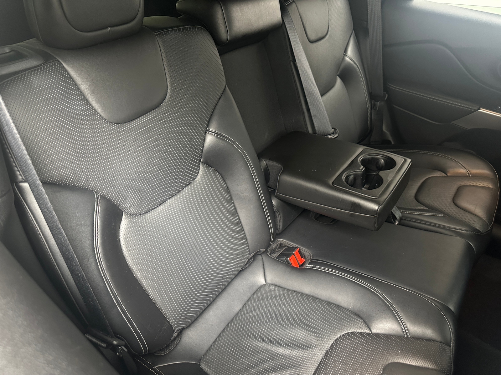 Thumbnail: 2021 Jeep Cherokee - 5