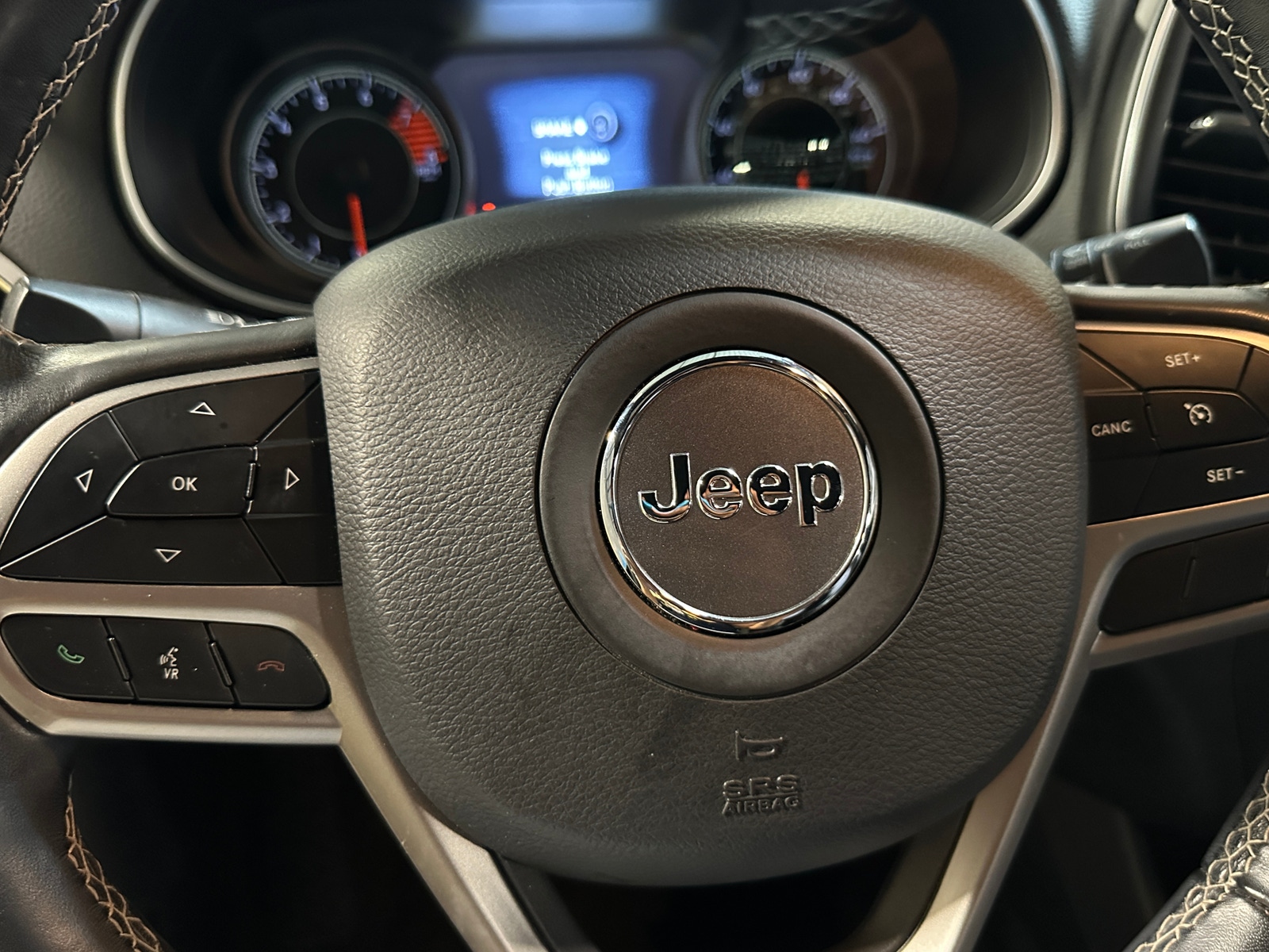 Thumbnail: 2021 Jeep Cherokee - 4