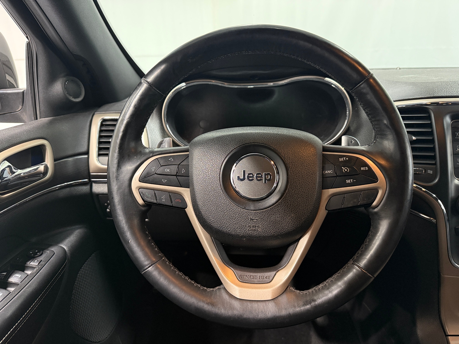 Thumbnail: 2014 Jeep Grand Cherokee - 4