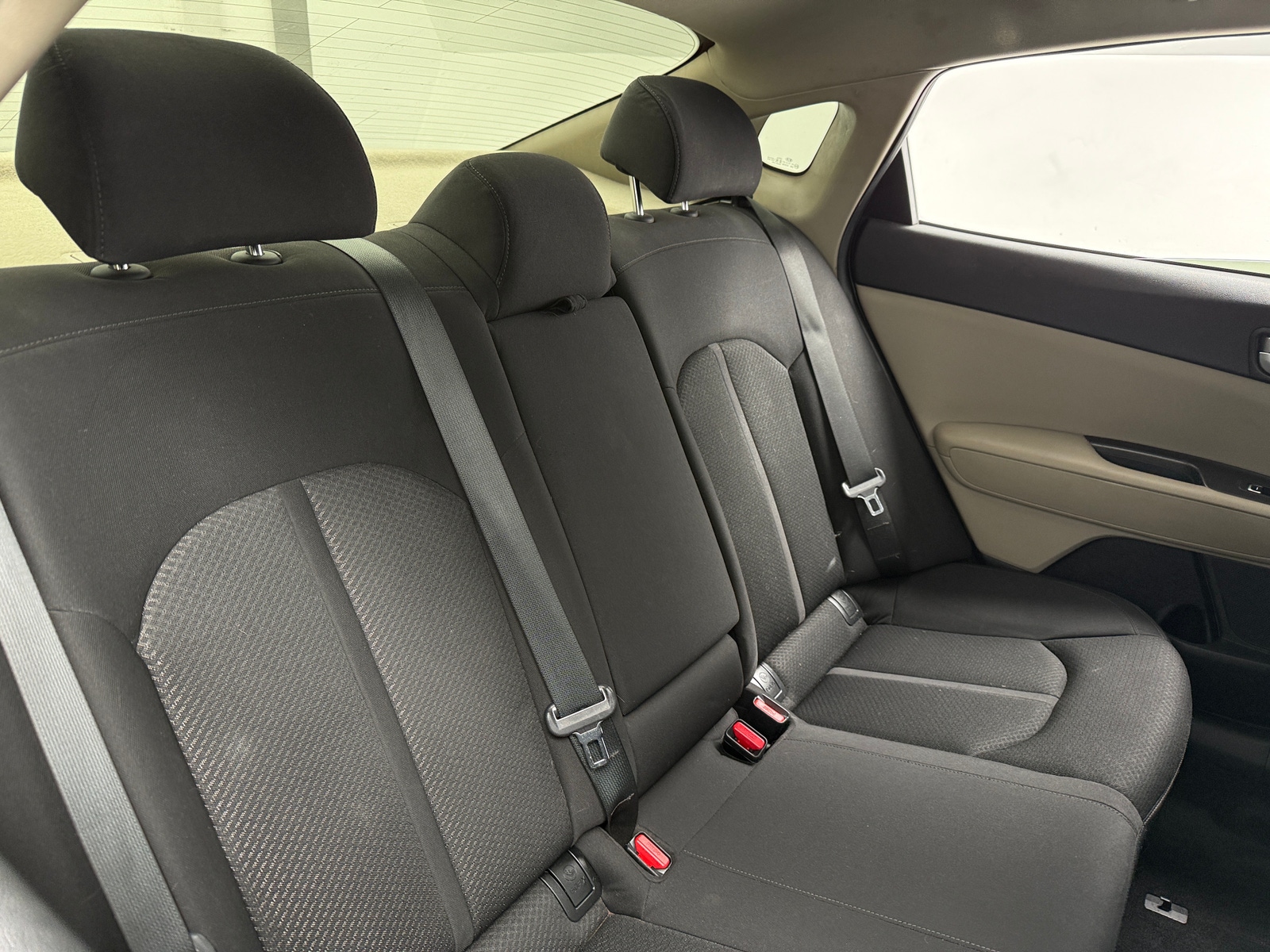 Thumbnail: 2016 Kia Optima - 6