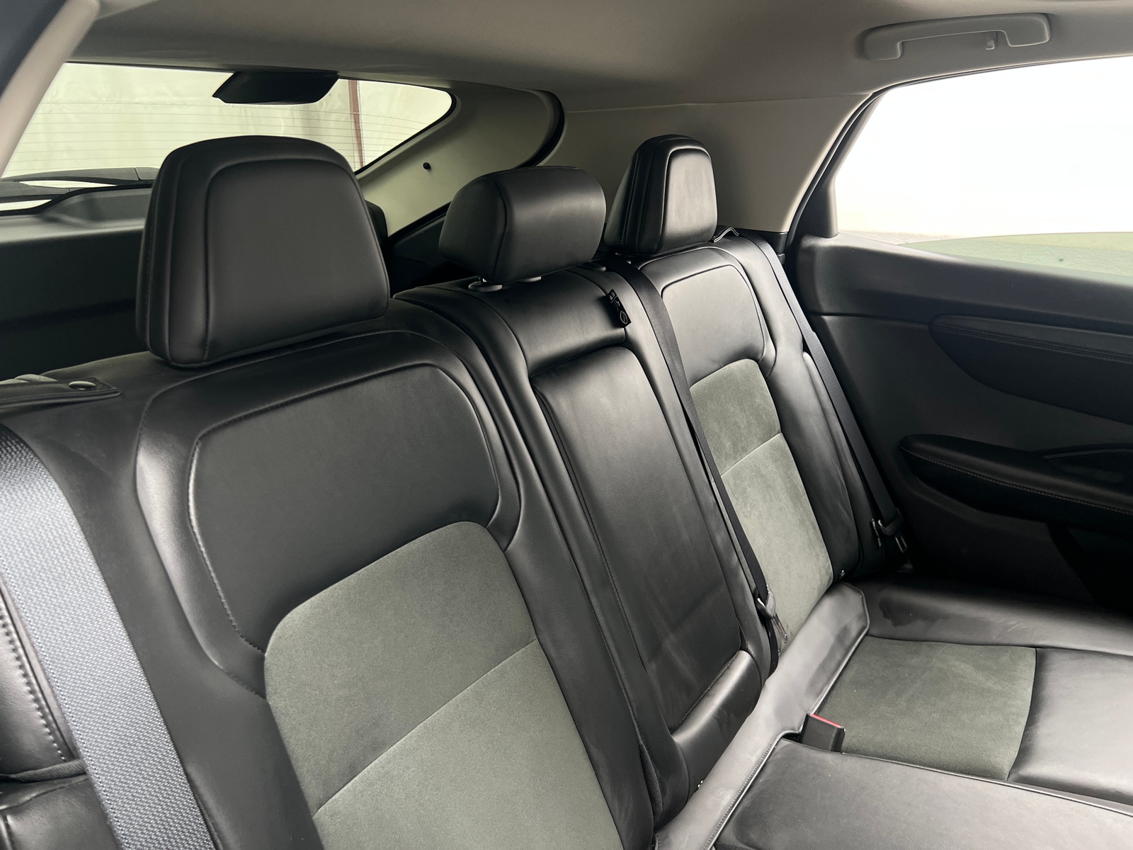 Thumbnail: 2025 Nissan Ariya - 5