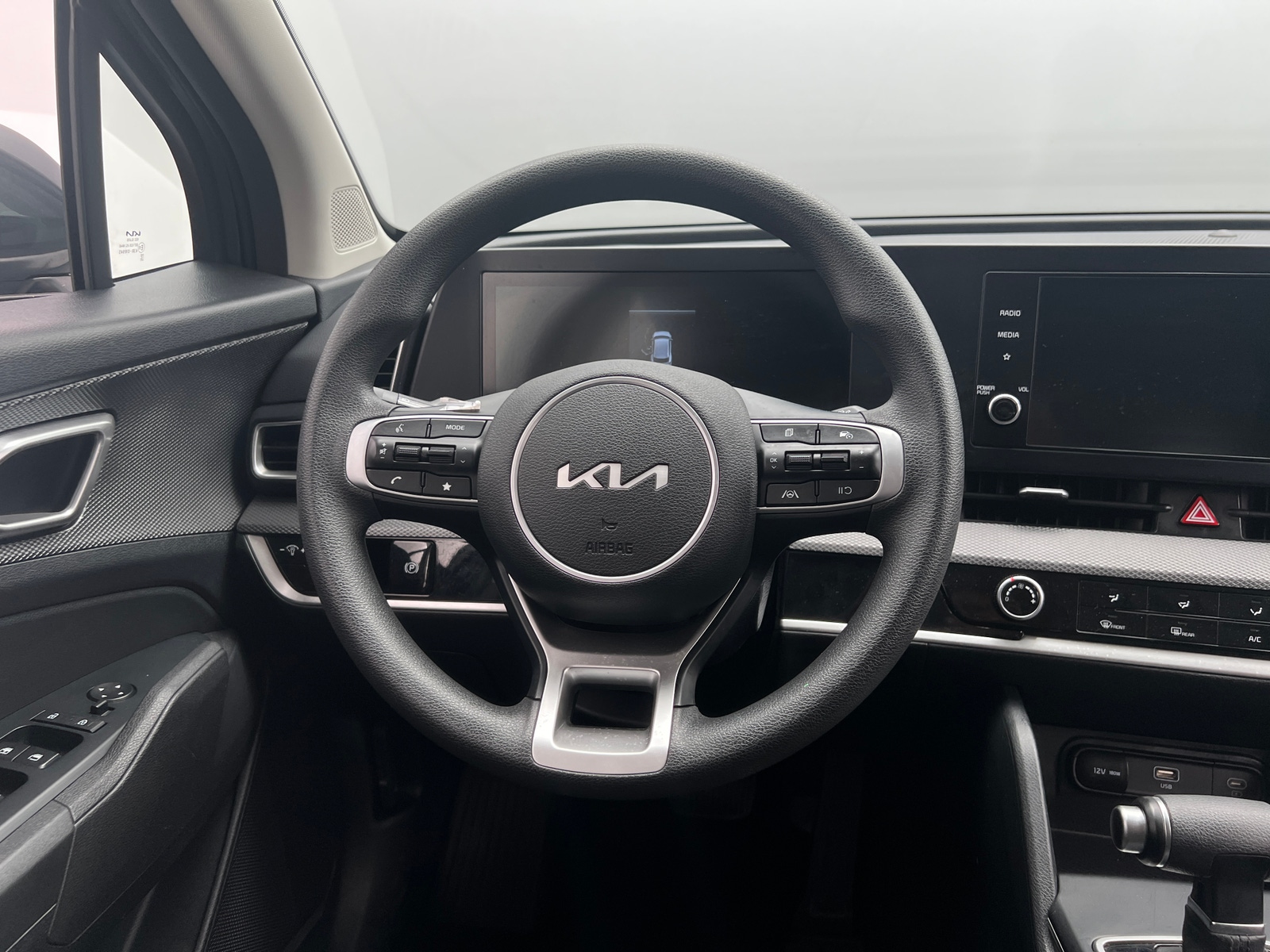 Thumbnail: 2025 Kia Sportage - 5