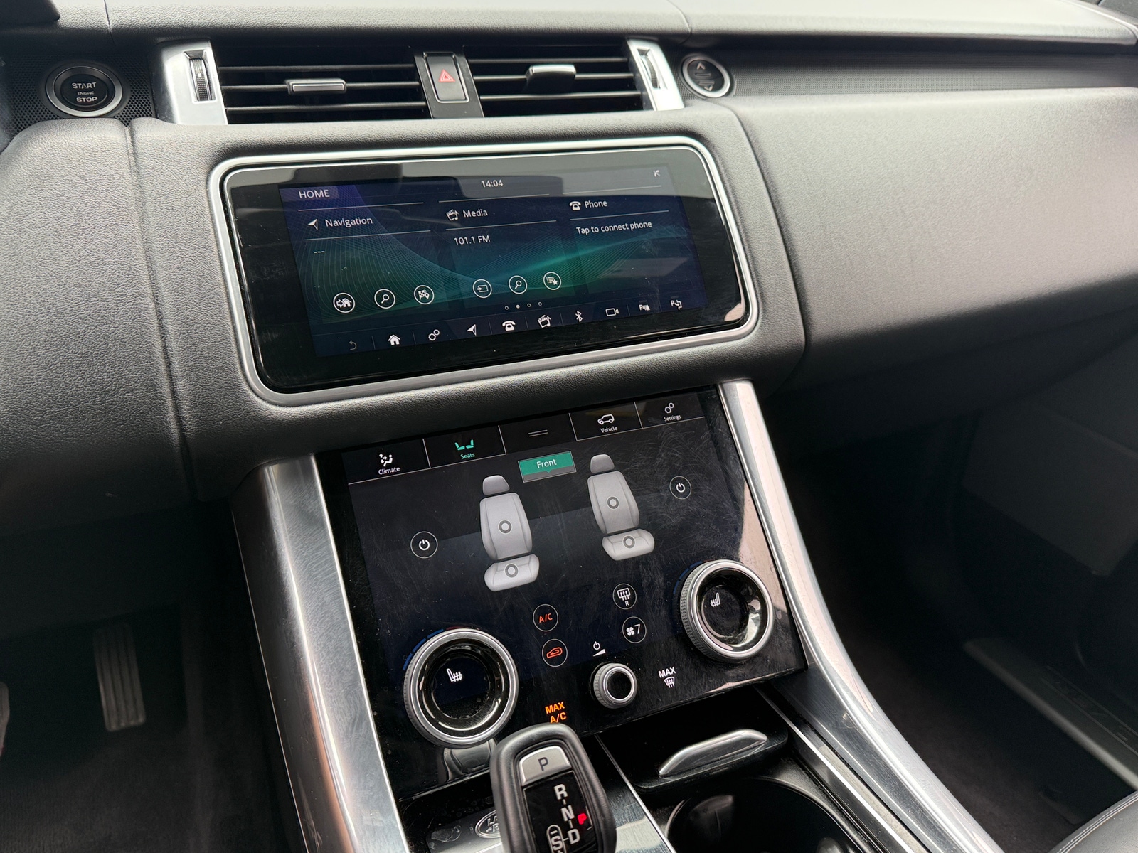 Thumbnail: 2020 Land Rover Range Rover Sport - 3