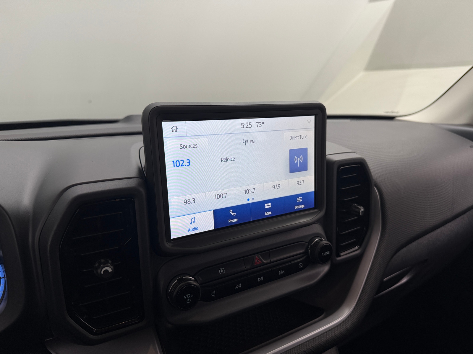 Thumbnail: 2023 Ford Bronco Sport - 4