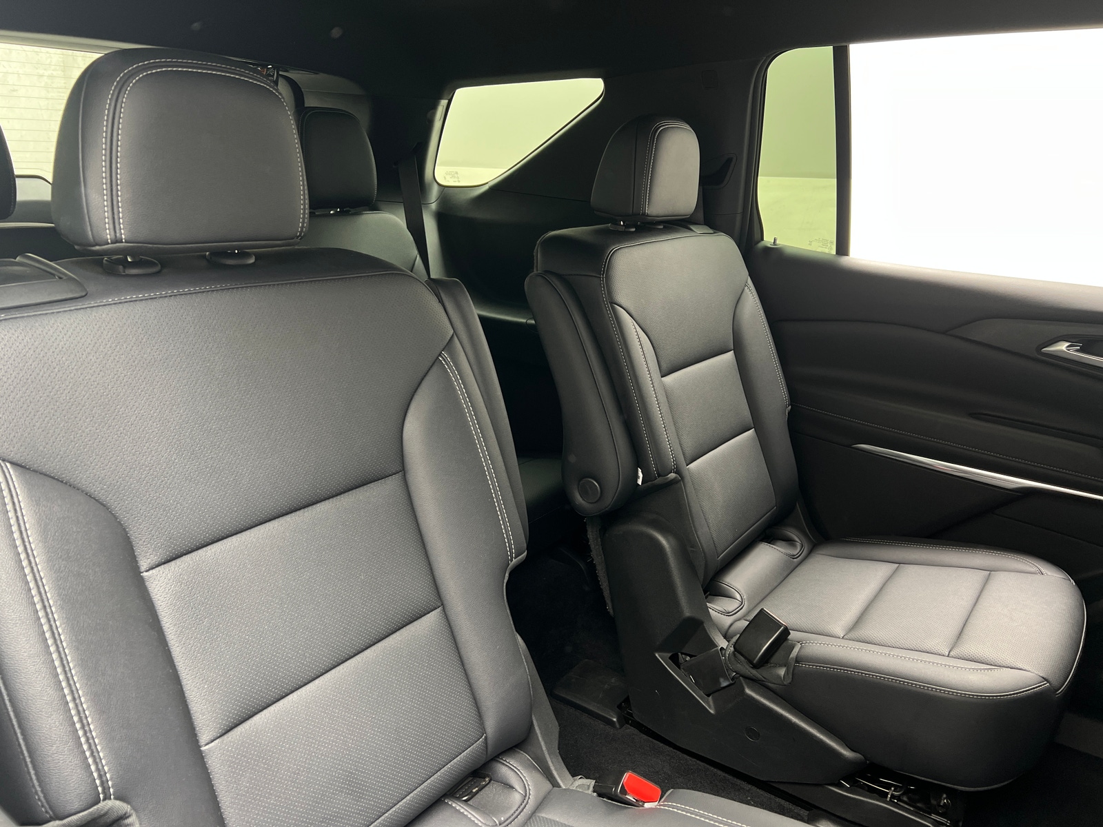 Thumbnail: 2025 Chevrolet Traverse - 6