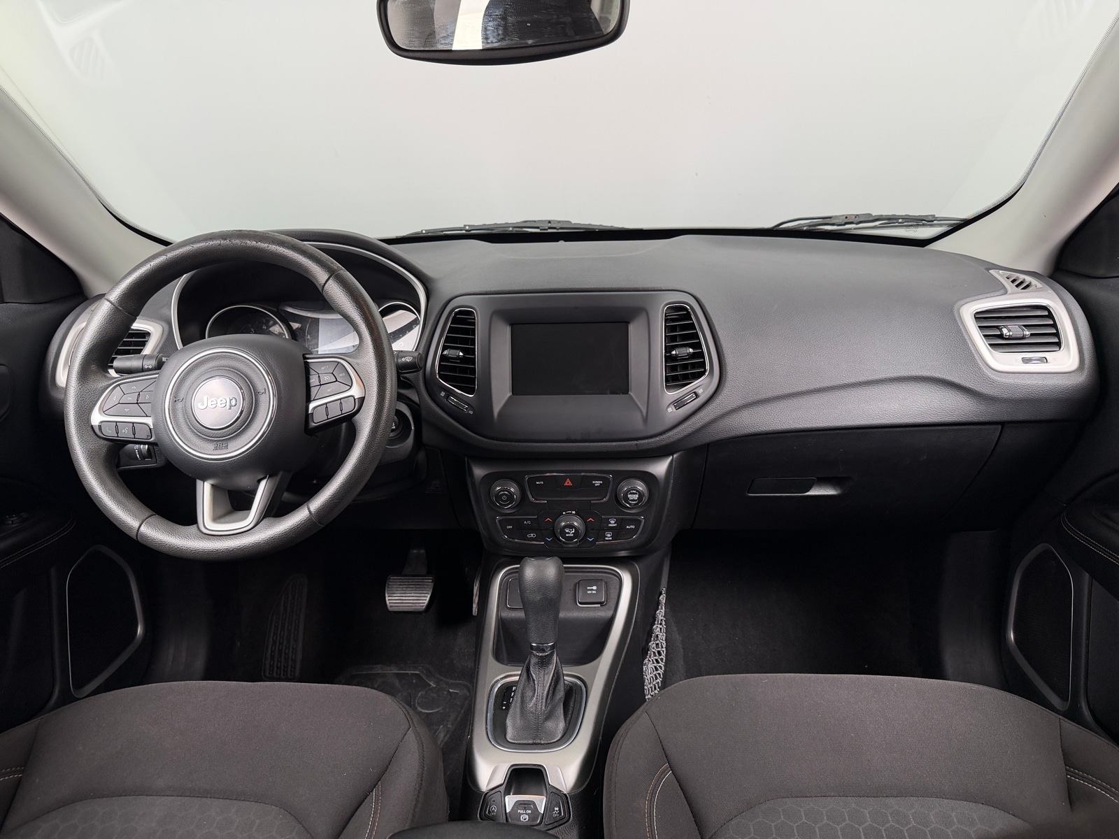 Thumbnail: 2021 Jeep Compass - 3