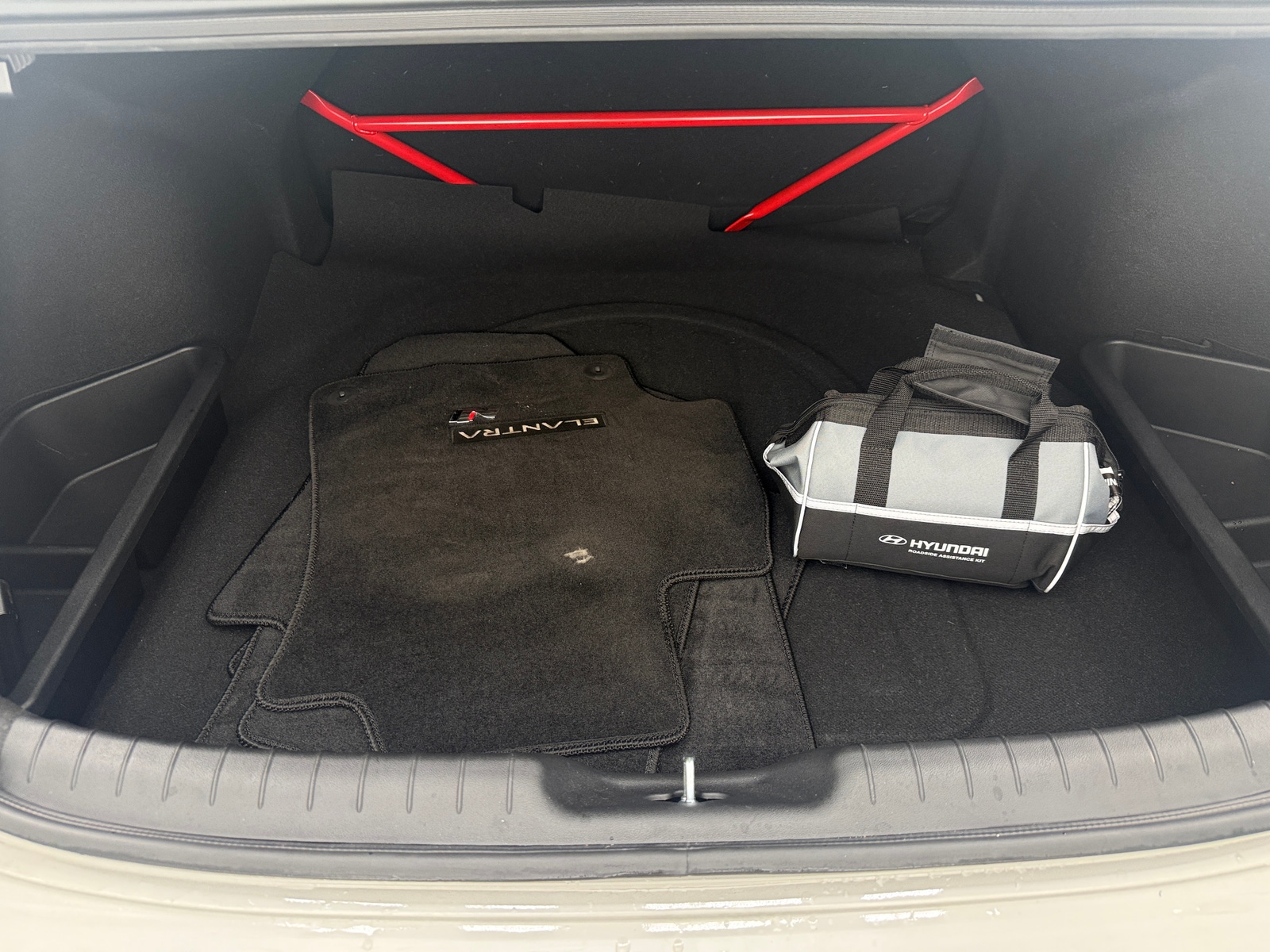 Thumbnail: 2025 Hyundai Elantra - 6