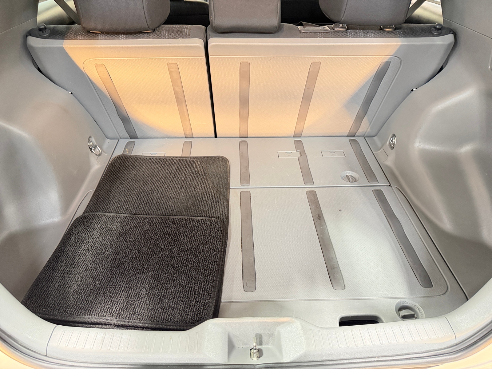 Thumbnail: 2012 Toyota Matrix - 7