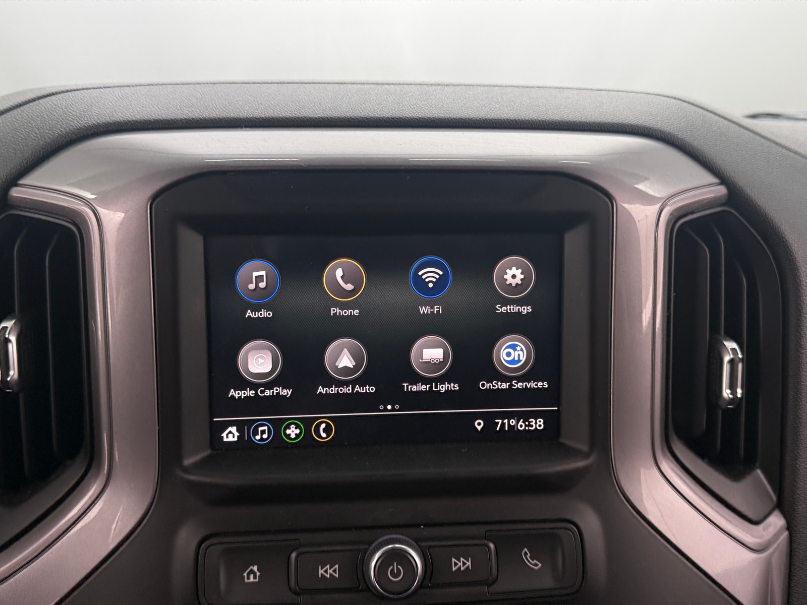 Thumbnail: 2021 Chevrolet Silverado 1500 - 4