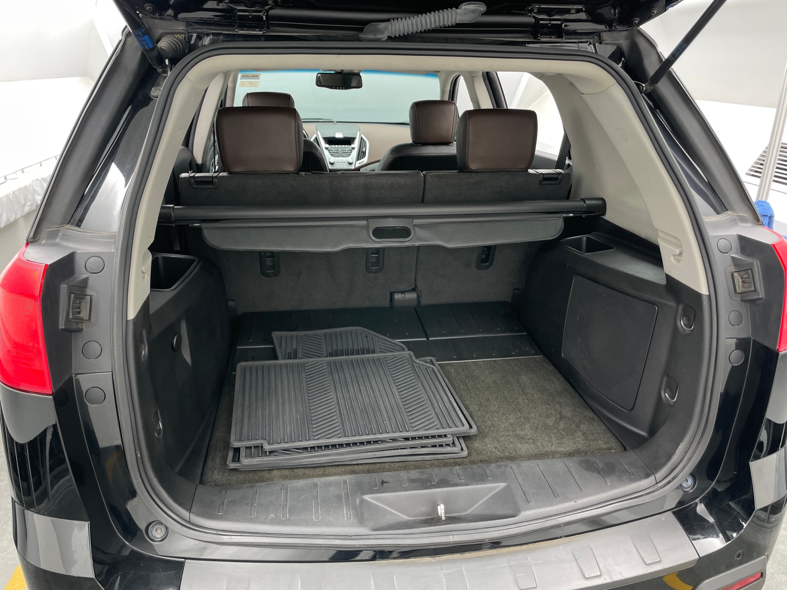 Thumbnail: 2011 GMC Terrain - 6