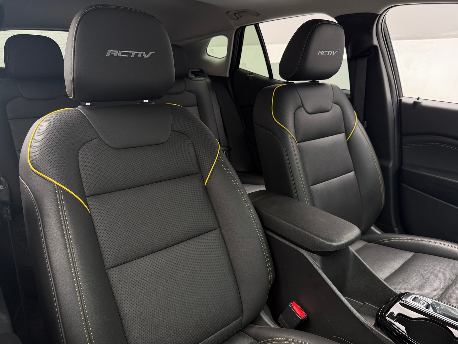 Thumbnail: 2024 Chevrolet Trax - 2