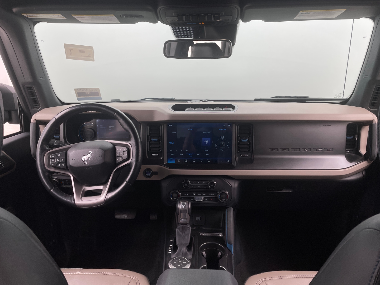 Thumbnail: 2023 Ford Bronco - 3