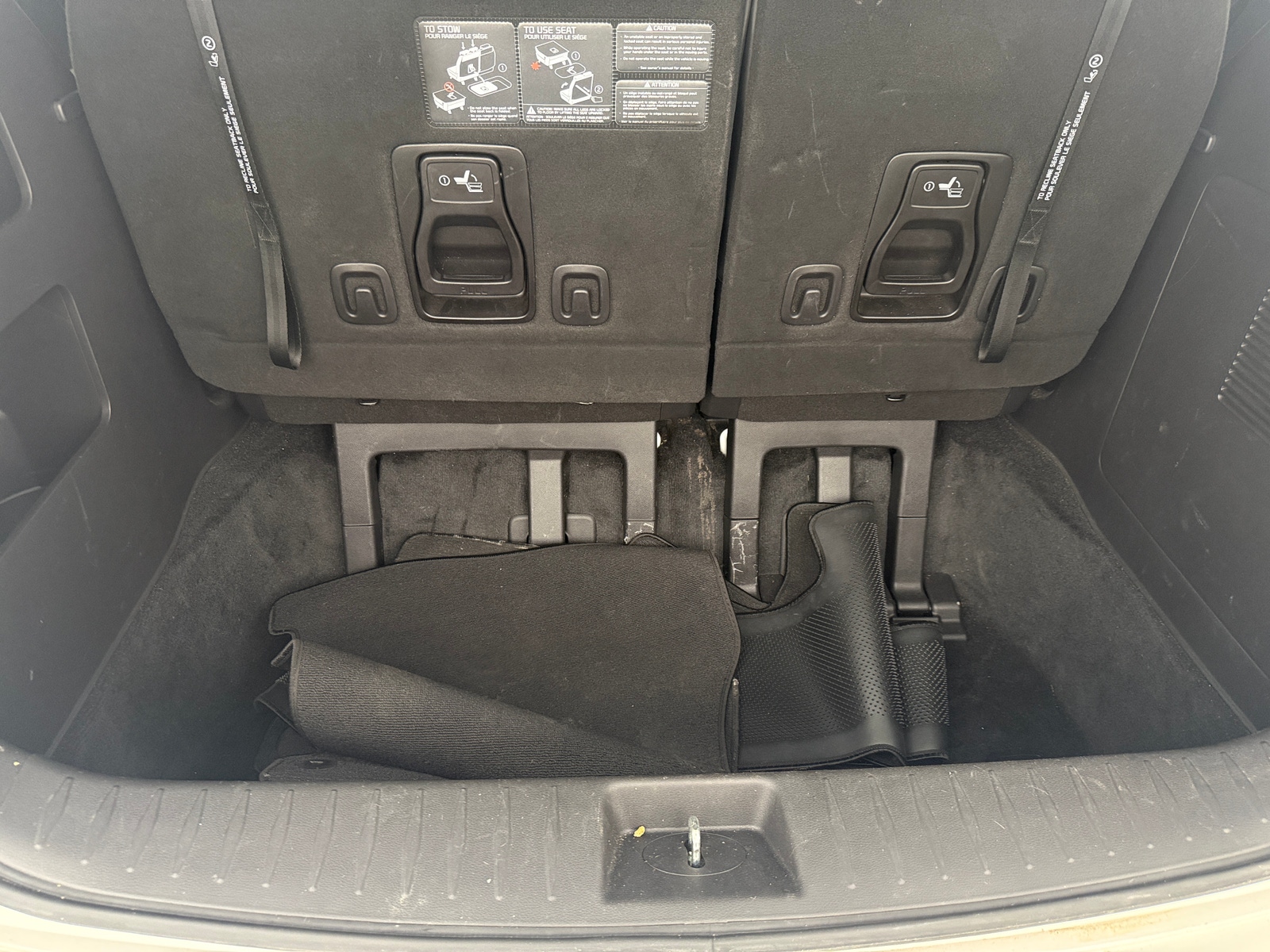 Thumbnail: 2023 Kia Carnival - 6