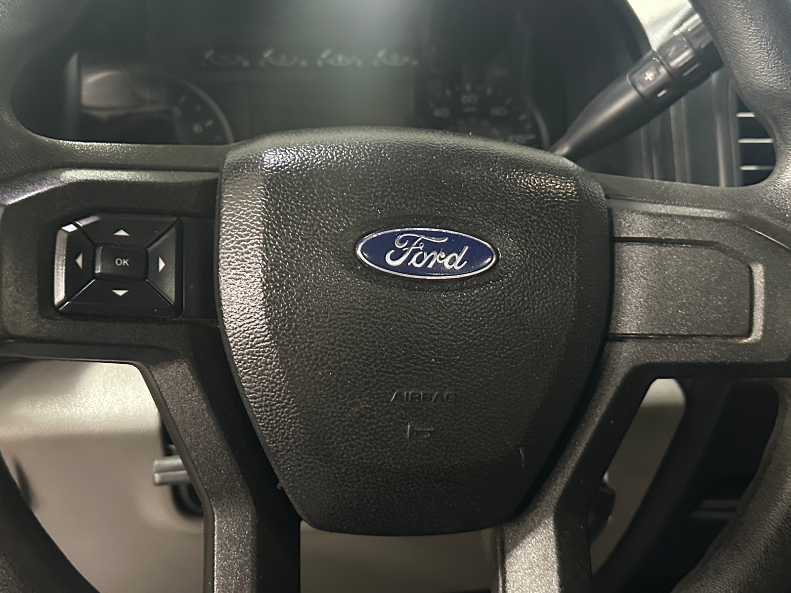 Thumbnail: 2018 Ford Econoline - 5