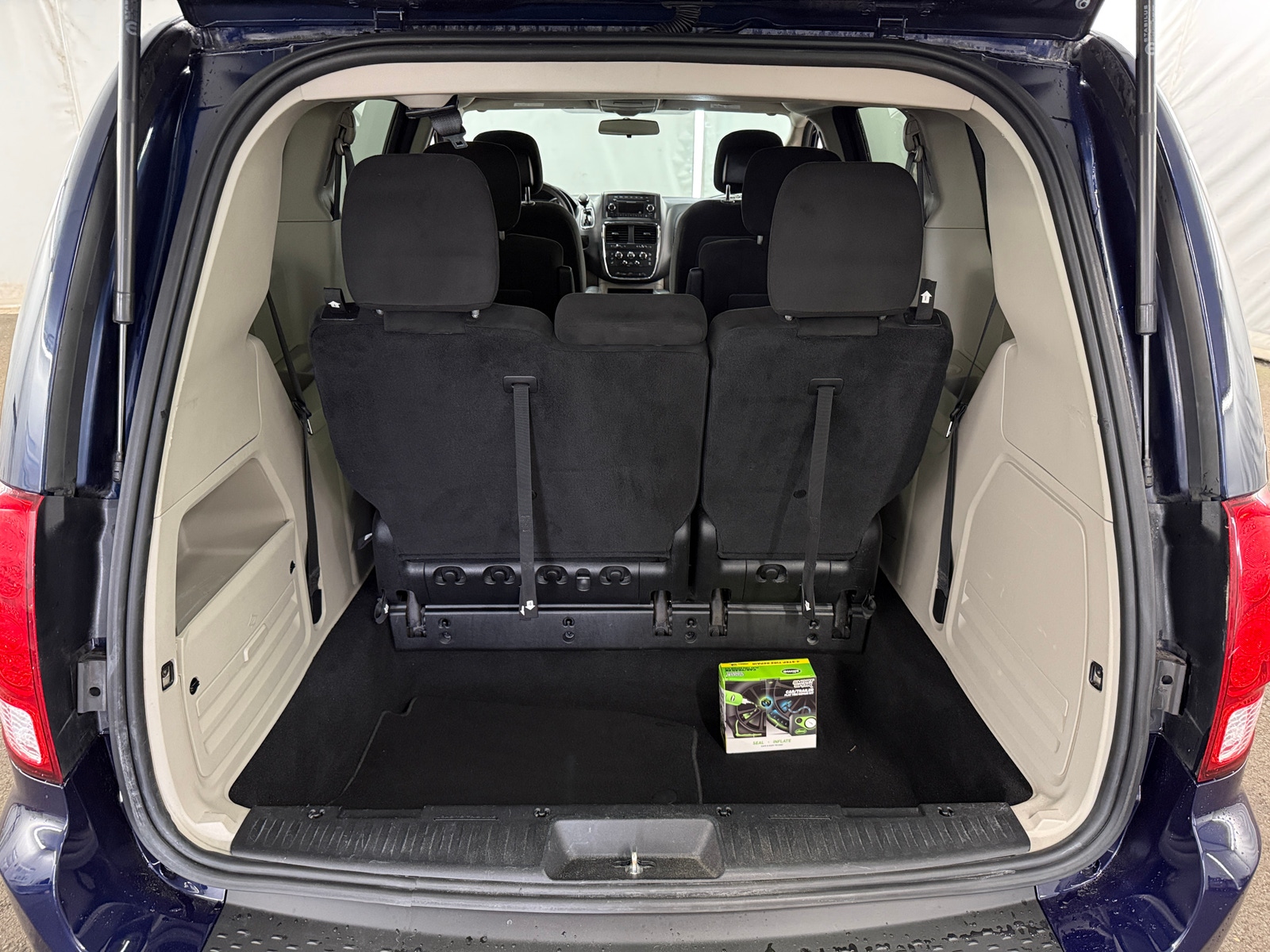 Thumbnail: 2015 Dodge Grand Caravan - 7