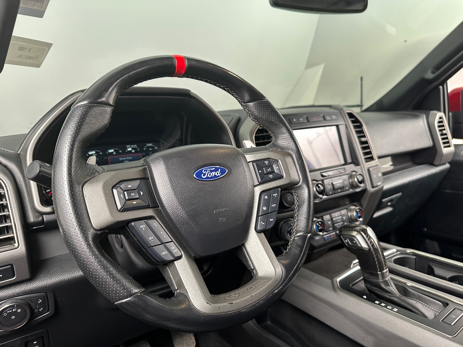 Thumbnail: 2020 Ford Econoline - 5