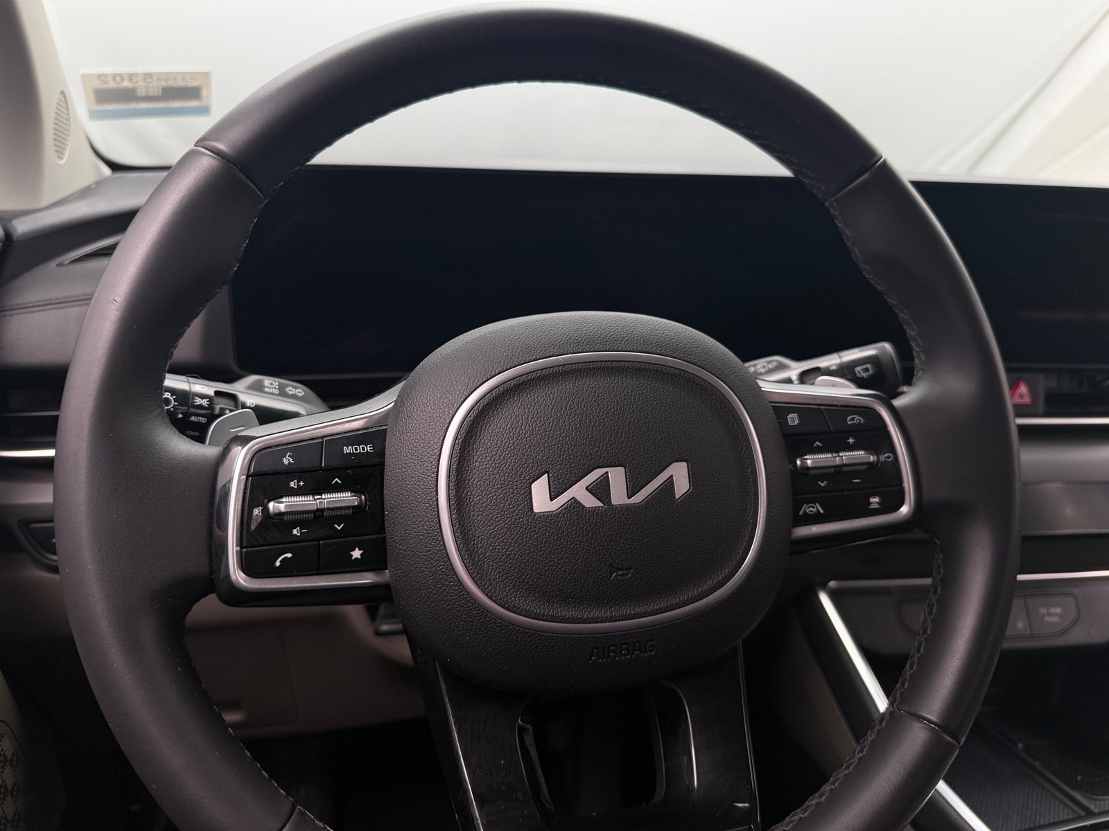 Thumbnail: 2025 Kia Carnival - 4