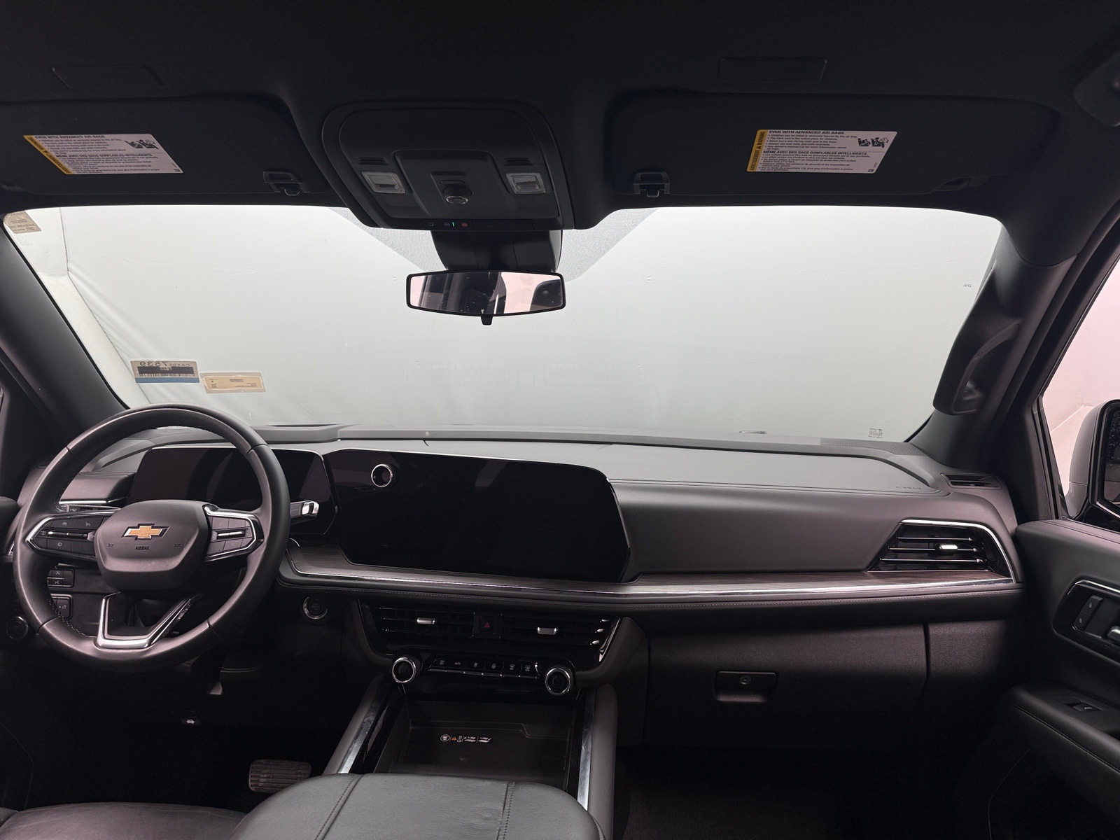 Thumbnail: 2025 Chevrolet Tahoe - 2