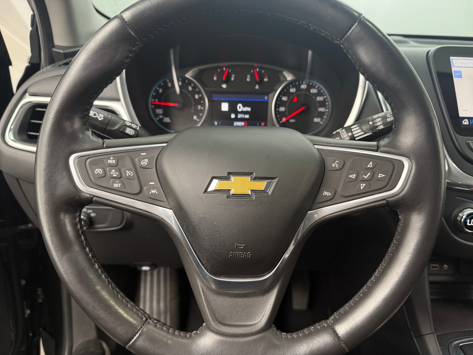 Thumbnail: 2022 Chevrolet Equinox - 5