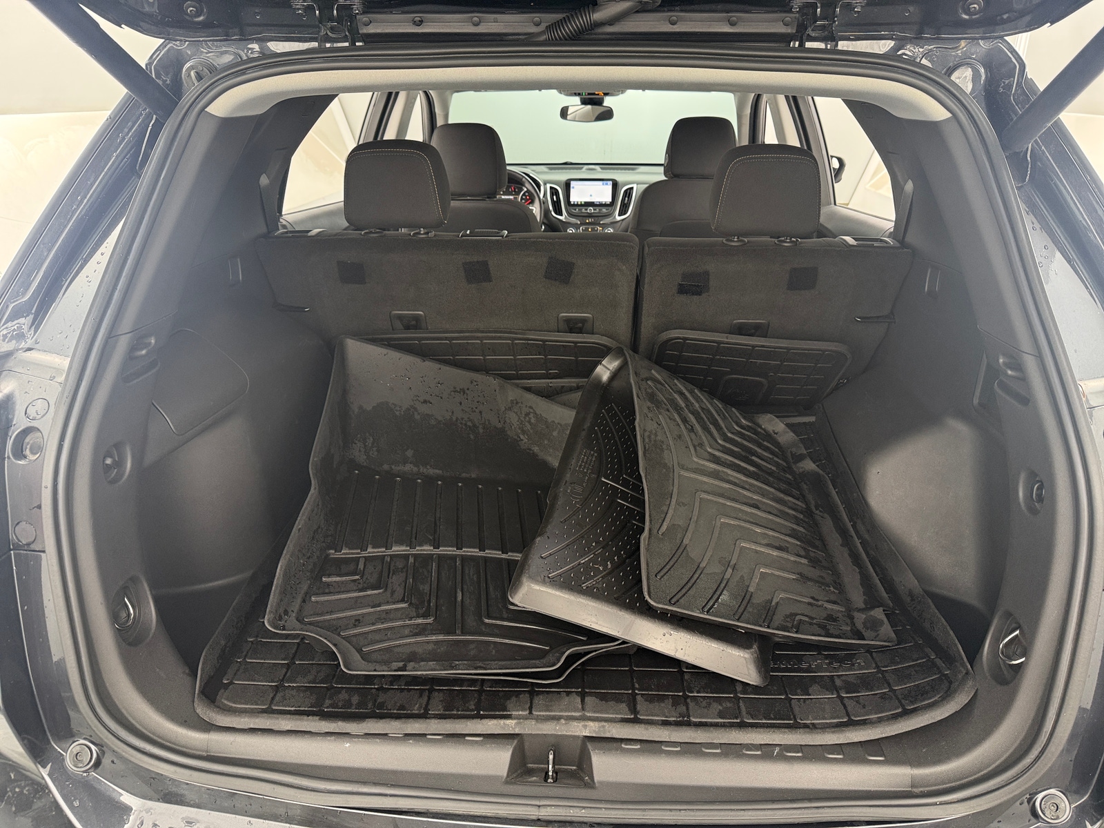 Thumbnail: 2022 Chevrolet Equinox - 7