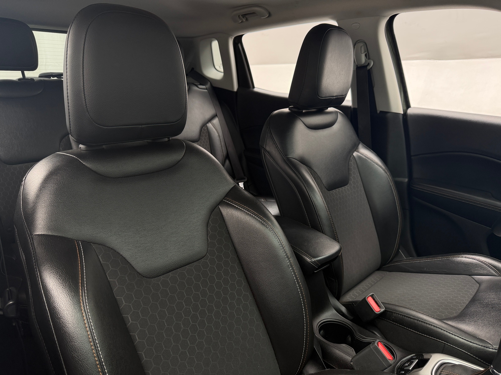 Thumbnail: 2018 Jeep Compass - 2