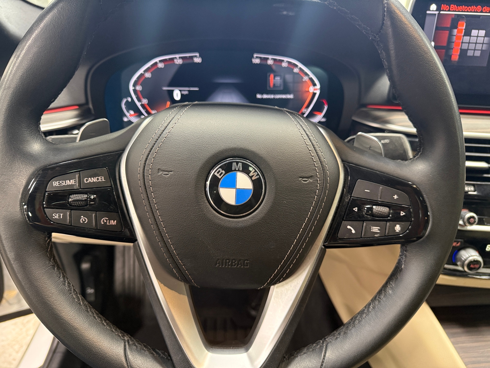 Thumbnail: 2023 BMW 5 Series - 4