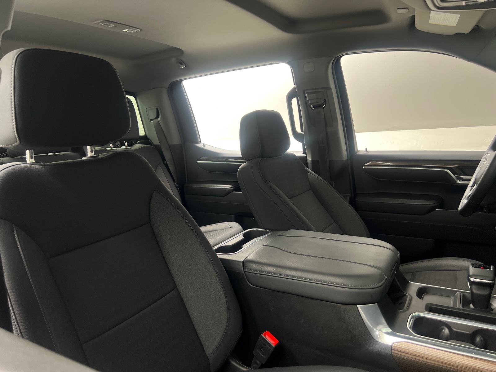 Thumbnail: 2024 Chevrolet Silverado 1500 - 2