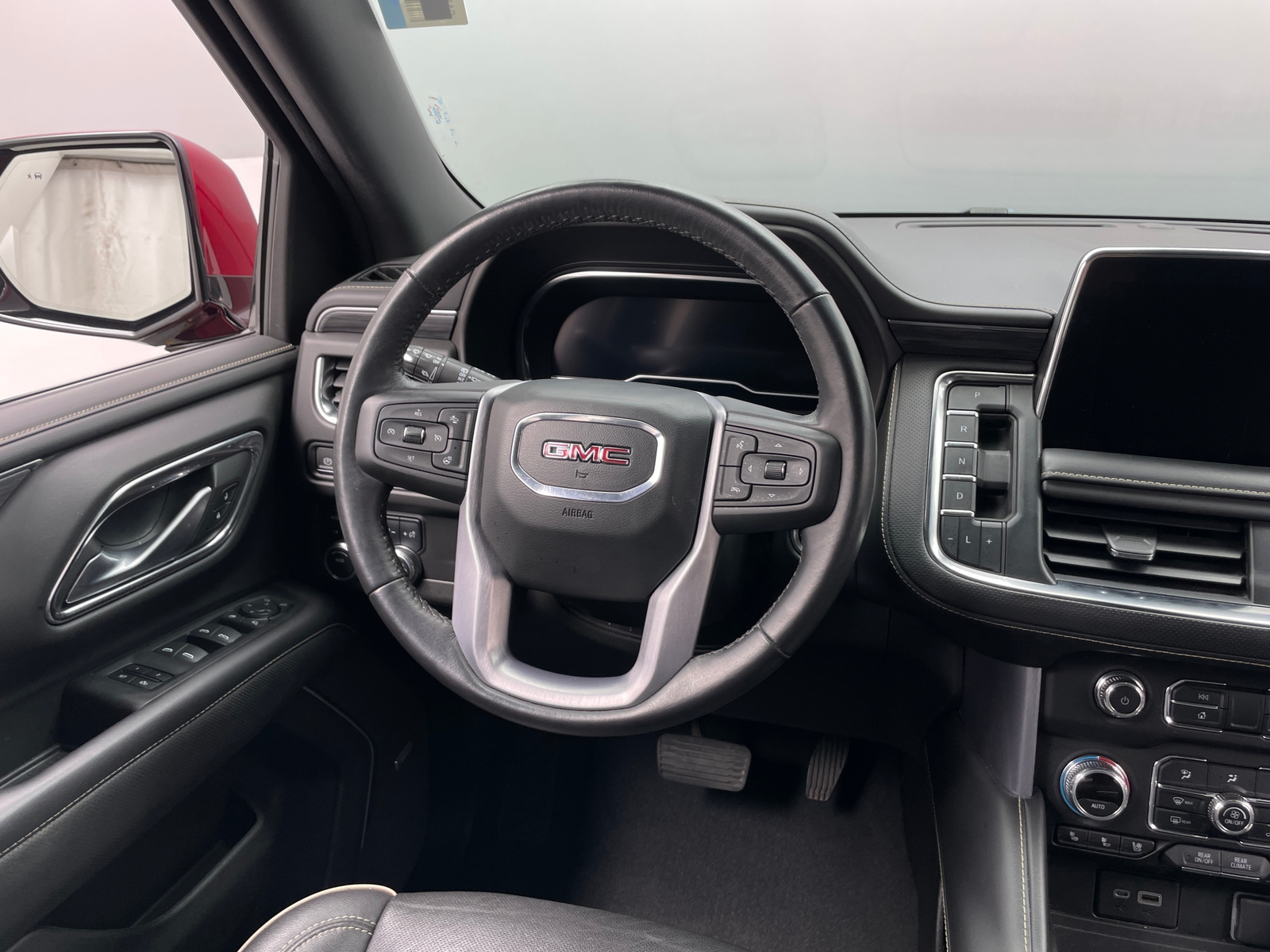 Thumbnail: 2022 GMC Yukon - 4