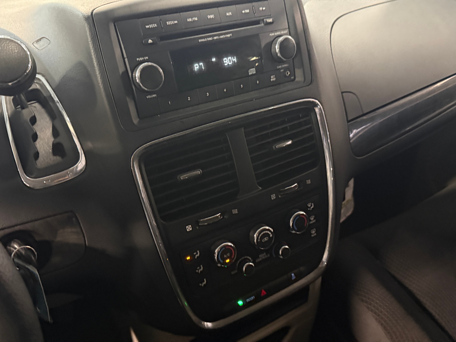 Thumbnail: 2017 Dodge Grand Caravan - 4