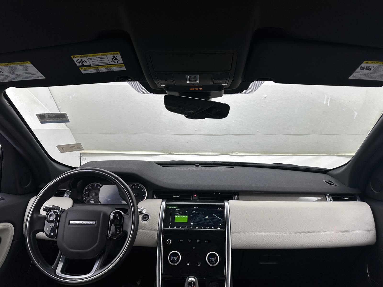 Thumbnail: 2020 Land Rover Discovery Sport - 2