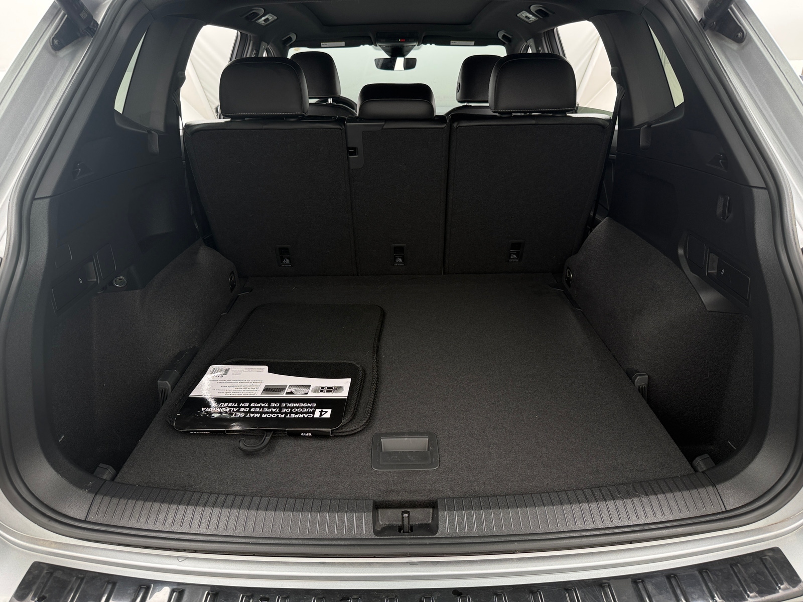 Thumbnail: 2022 Volkswagen Tiguan - 6