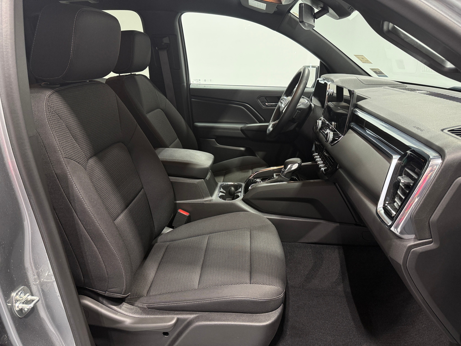 Thumbnail: 2024 GMC Canyon - 2