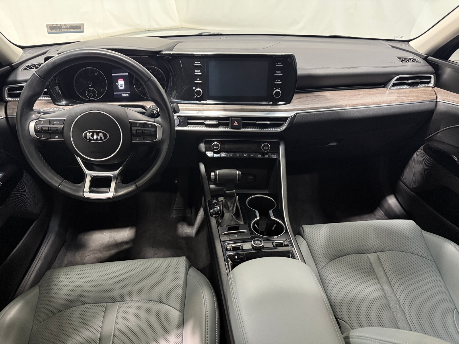 Thumbnail: 2021 Kia K5 - 2