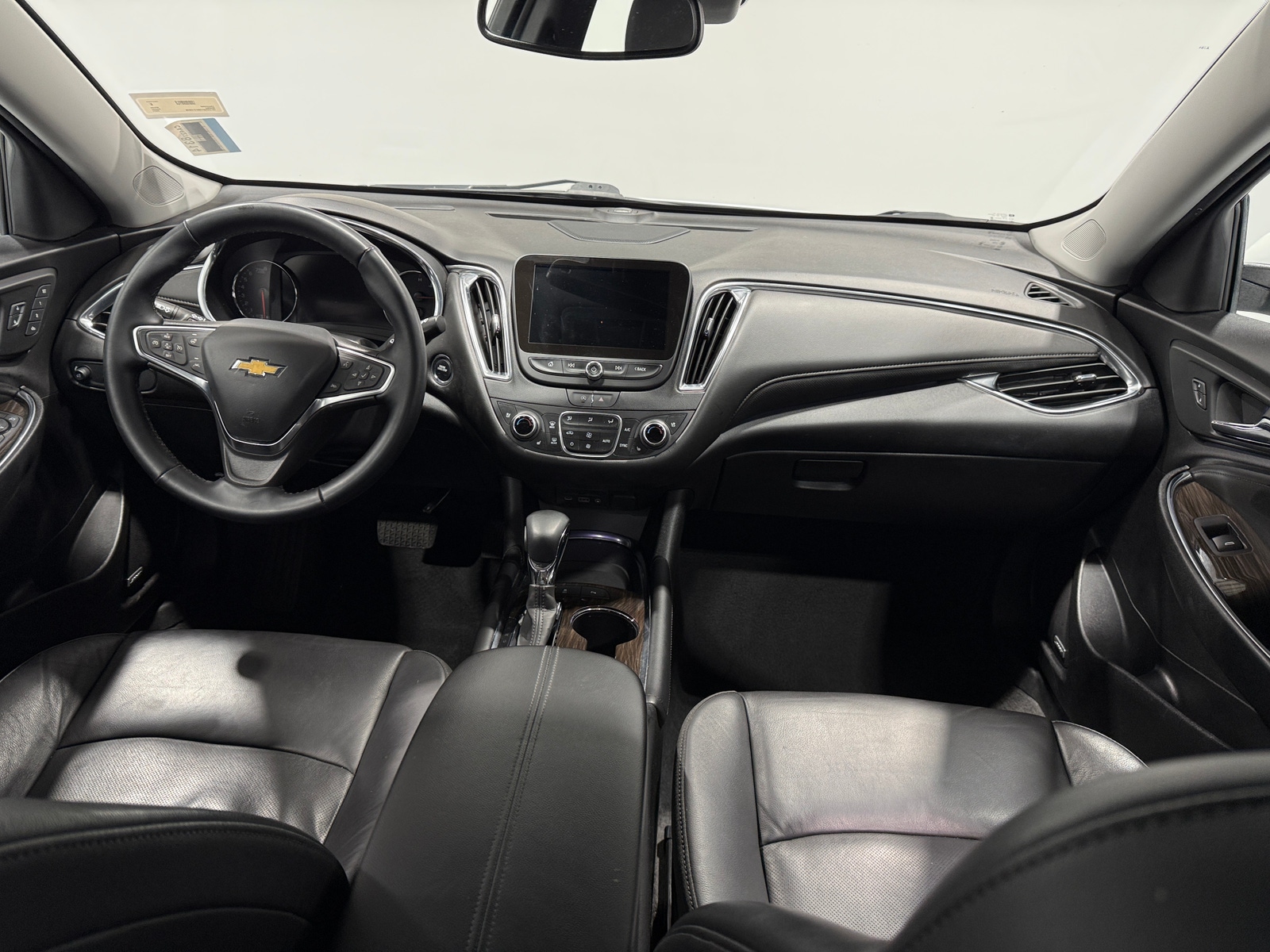 Thumbnail: 2024 Chevrolet Malibu - 2