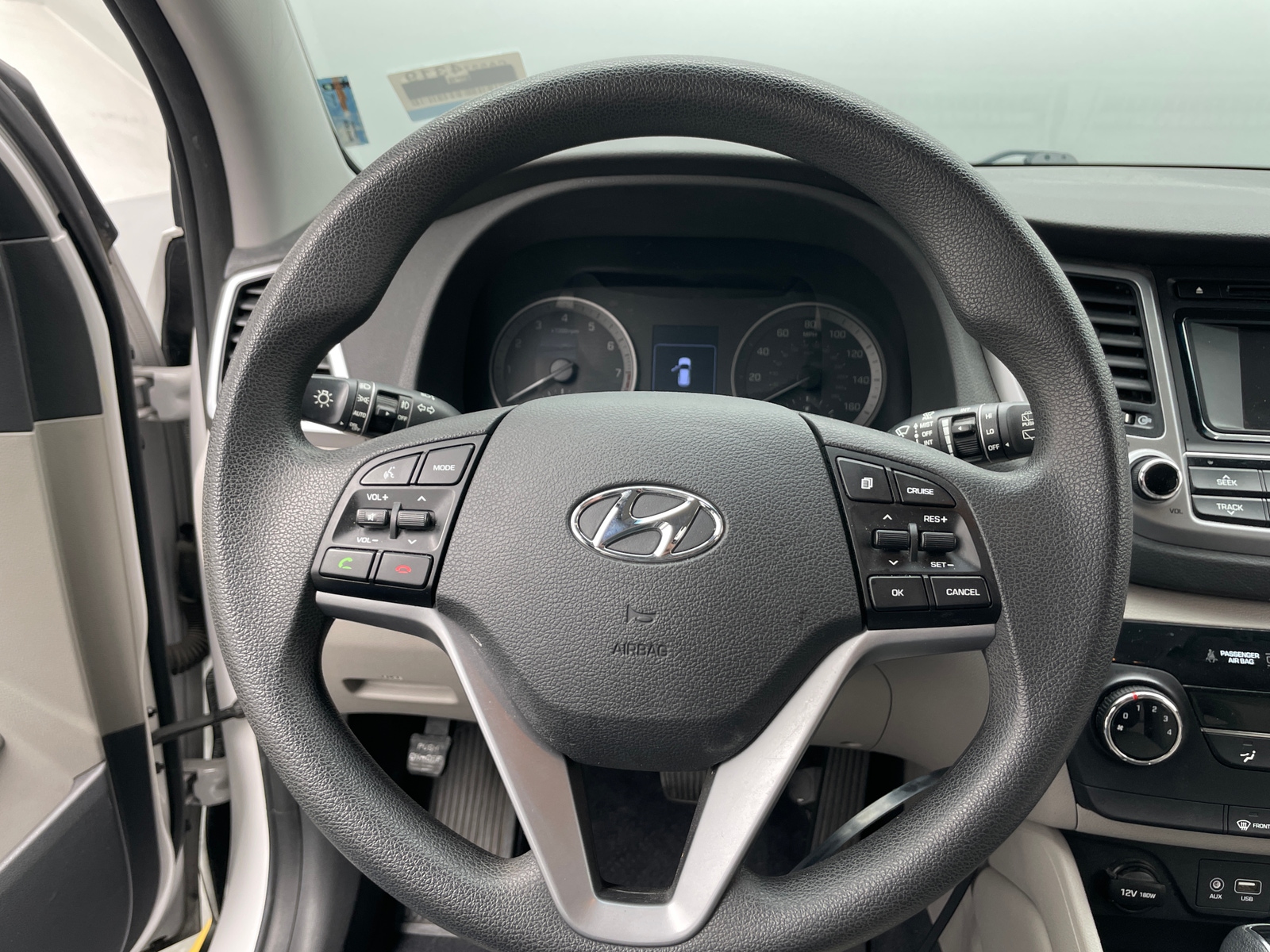 Thumbnail: 2017 Hyundai Tucson - 5