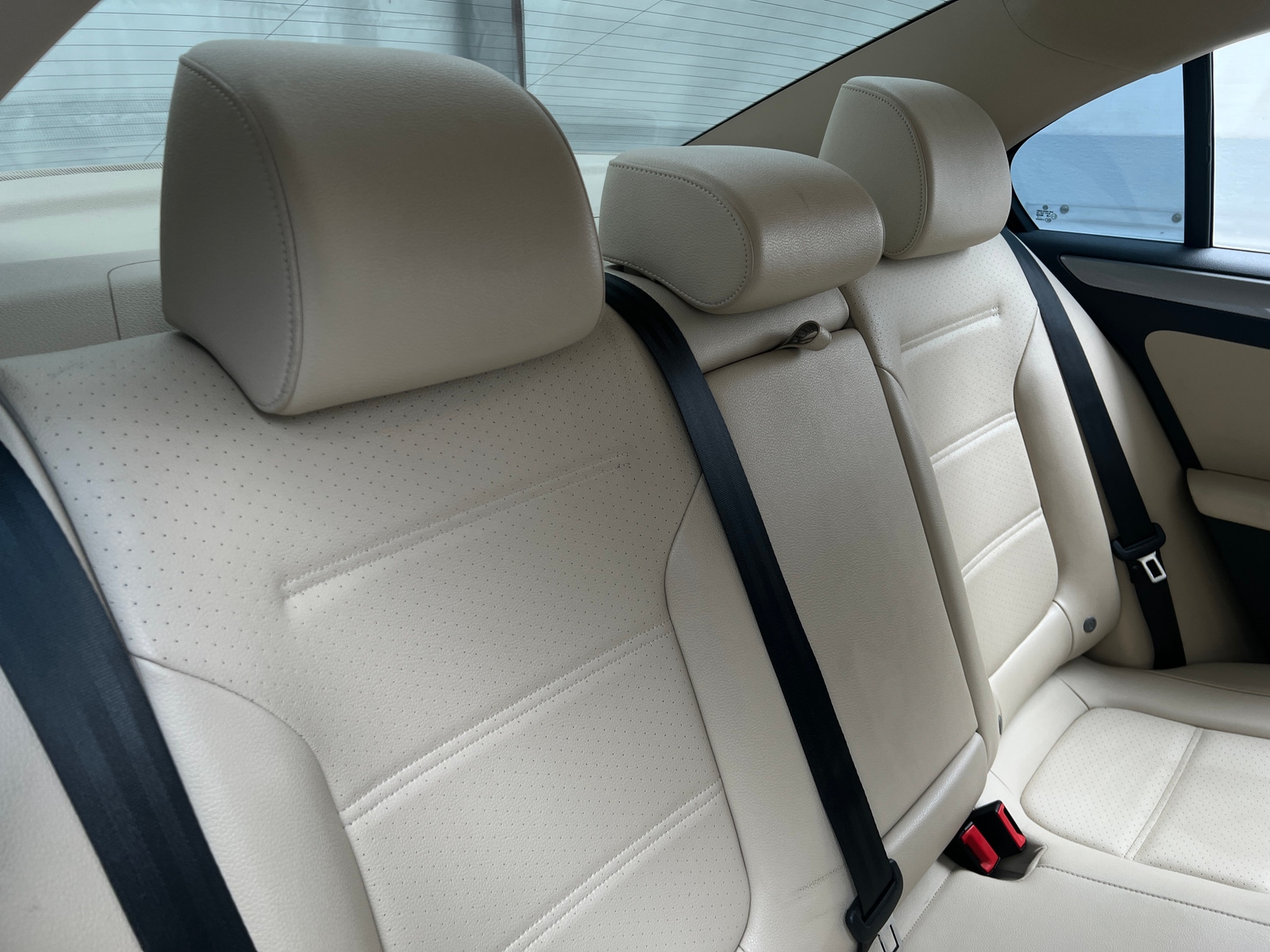 Thumbnail: 2017 Volkswagen Jetta - 5