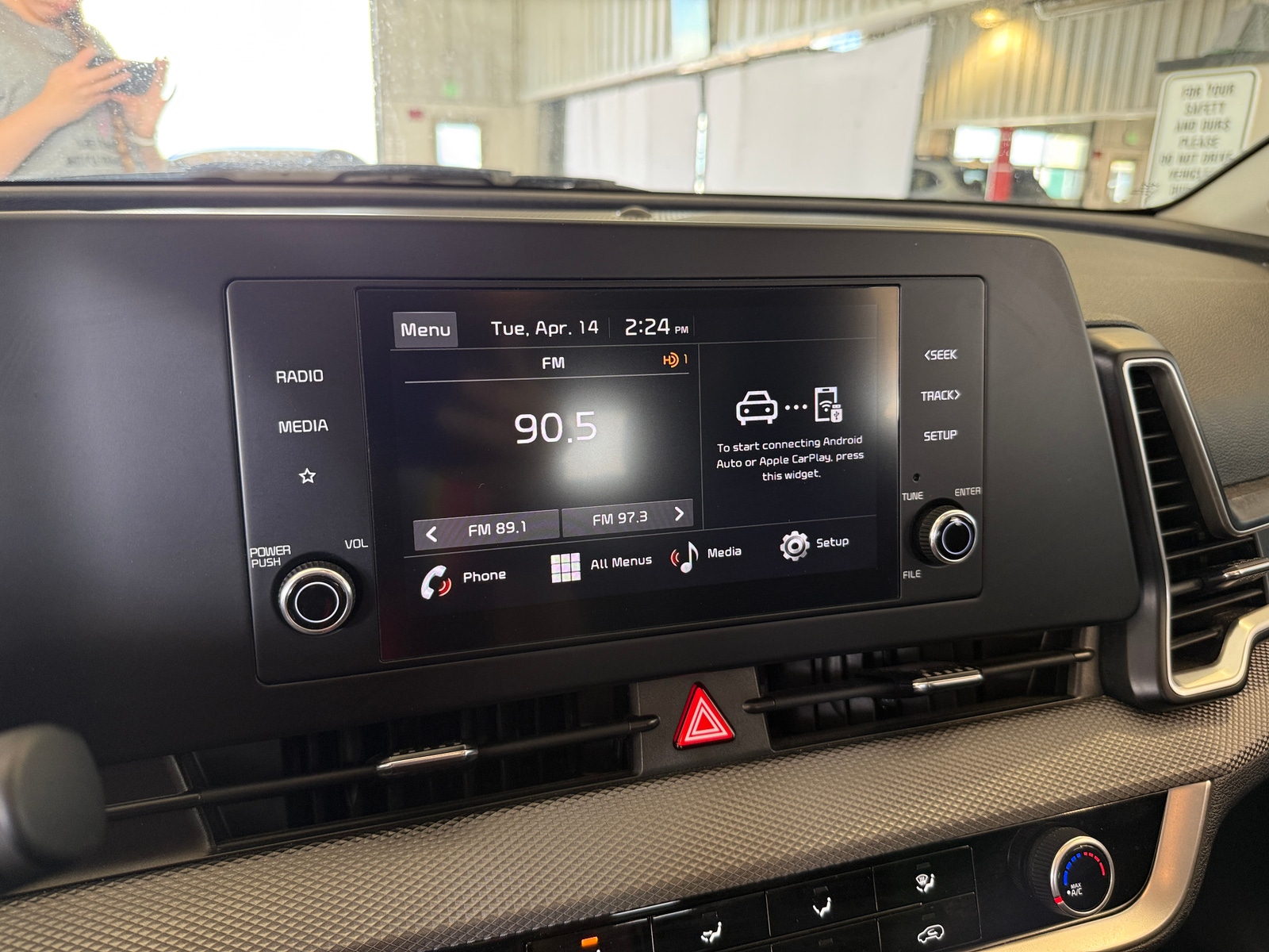 Thumbnail: 2025 Kia Sportage - 4