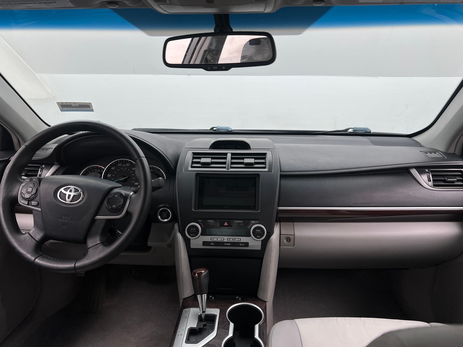 Thumbnail: 2013 Toyota Camry - 3