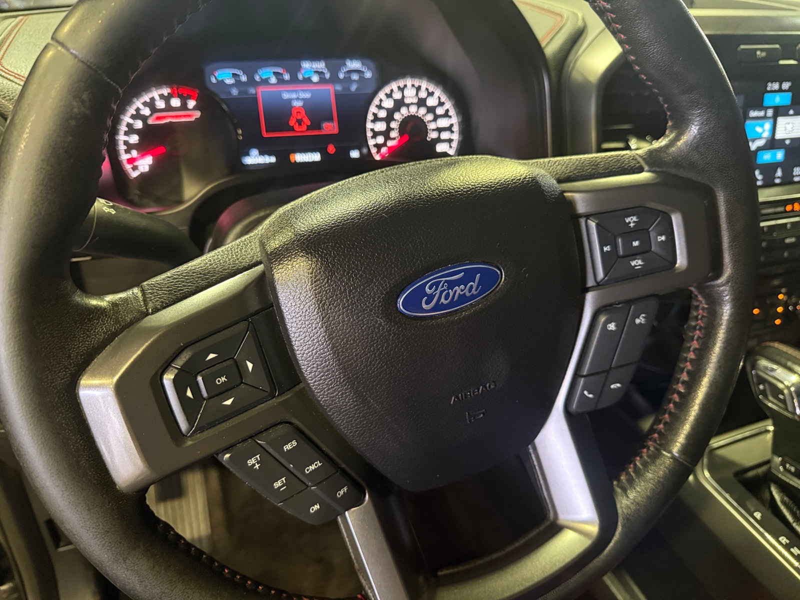 Thumbnail: 2017 Ford Econoline - 4