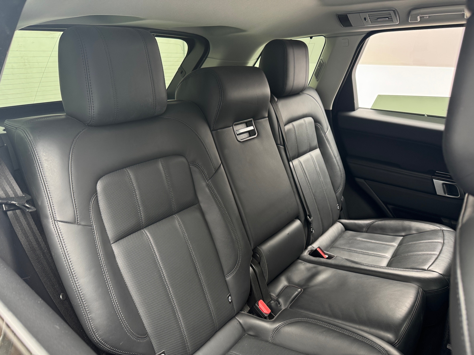 Thumbnail: 2020 Land Rover Range Rover Sport - 5