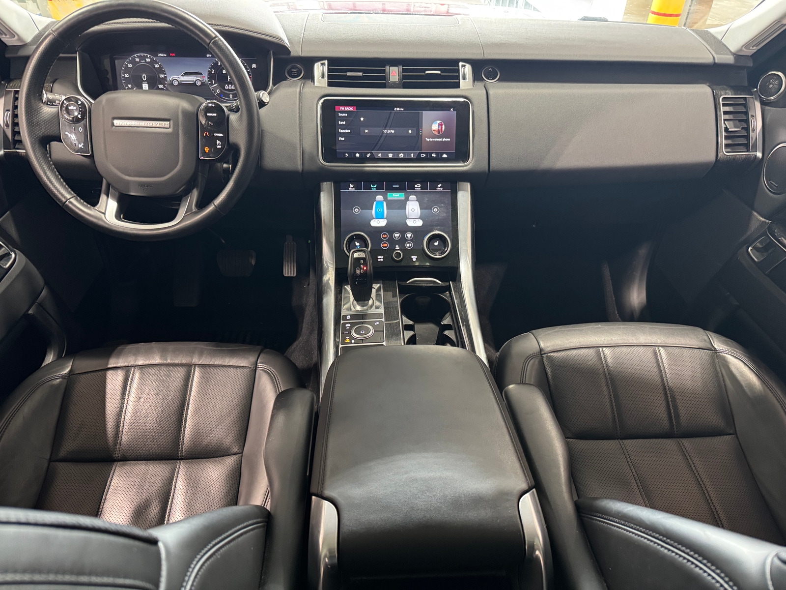 Thumbnail: 2020 Land Rover Range Rover Sport - 2