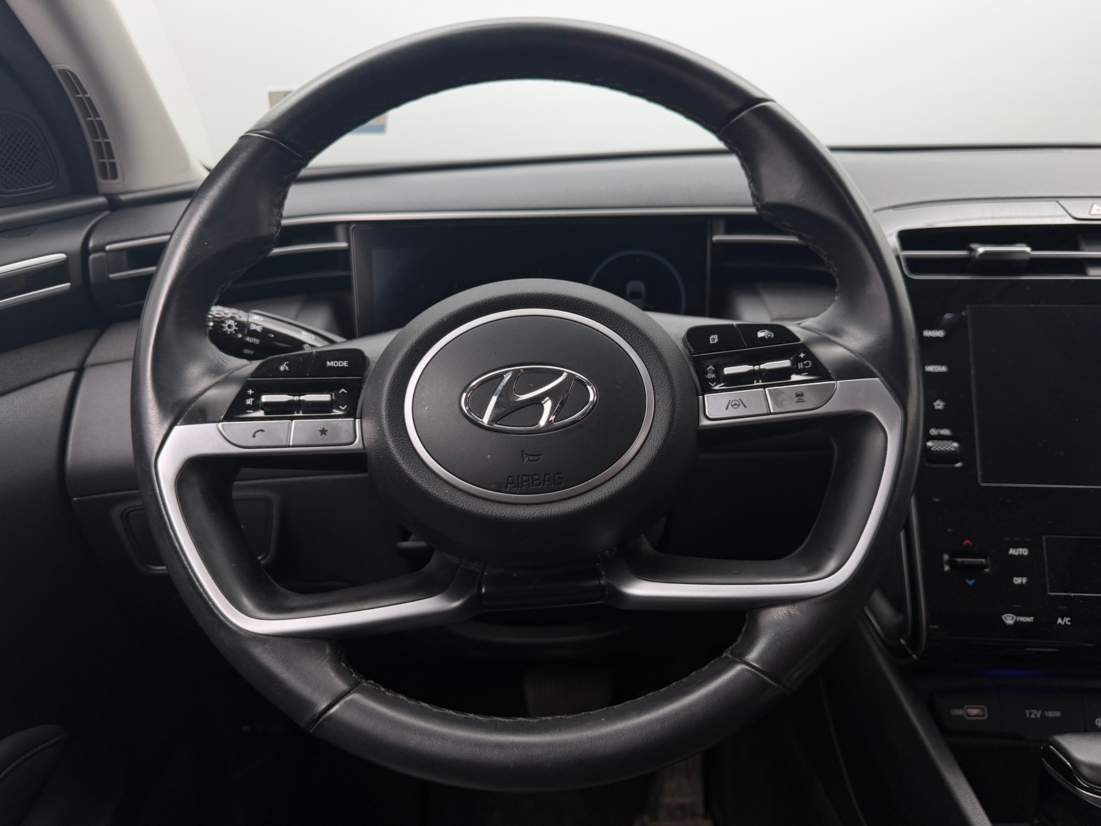 Thumbnail: 2022 Hyundai Tucson - 5