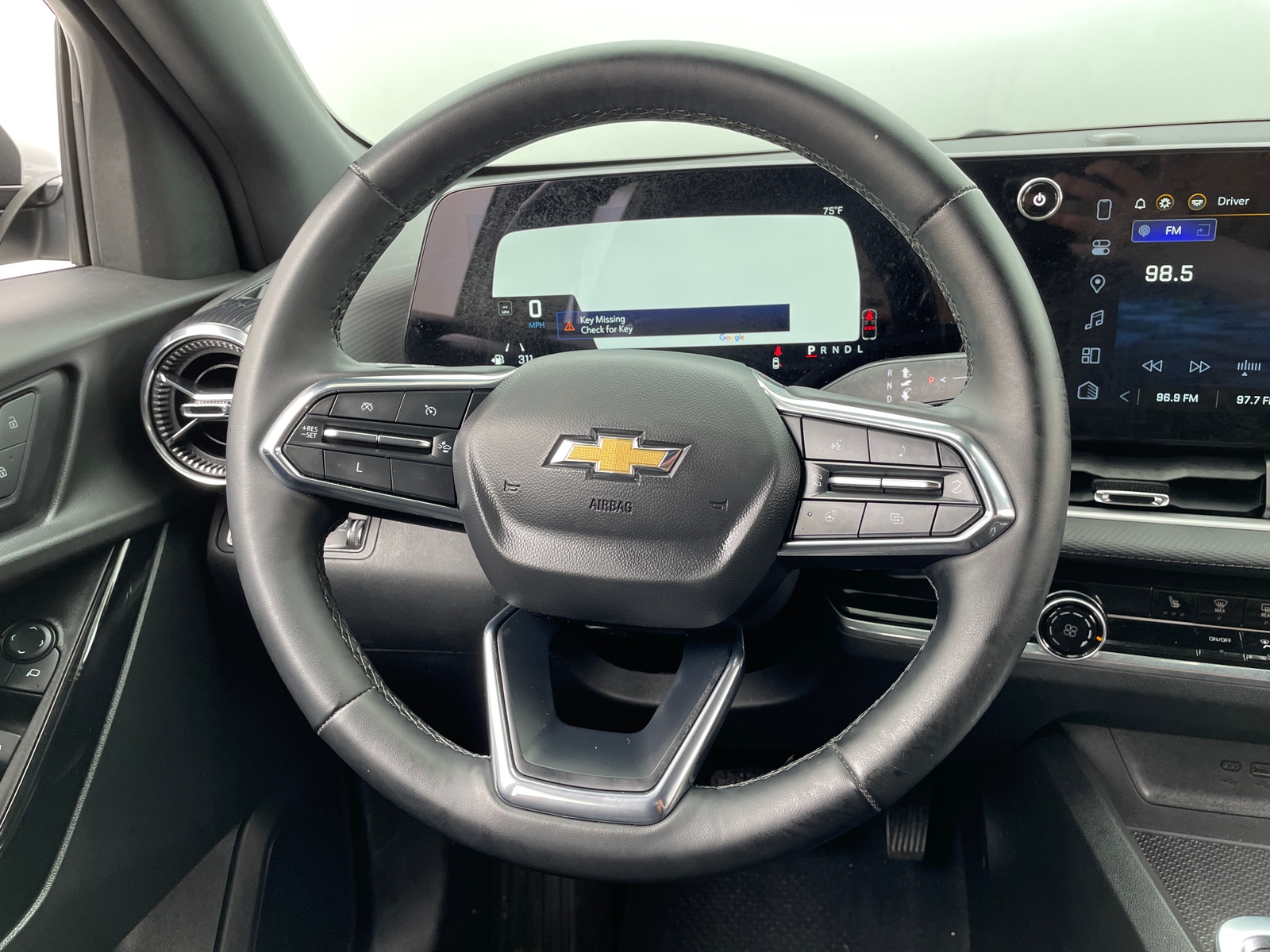 Thumbnail: 2025 Chevrolet Equinox - 5