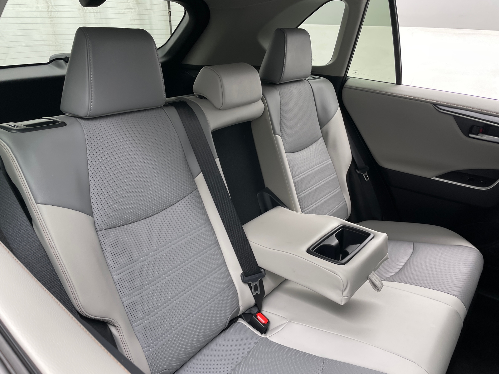 Thumbnail: 2023 Toyota RAV4 - 5