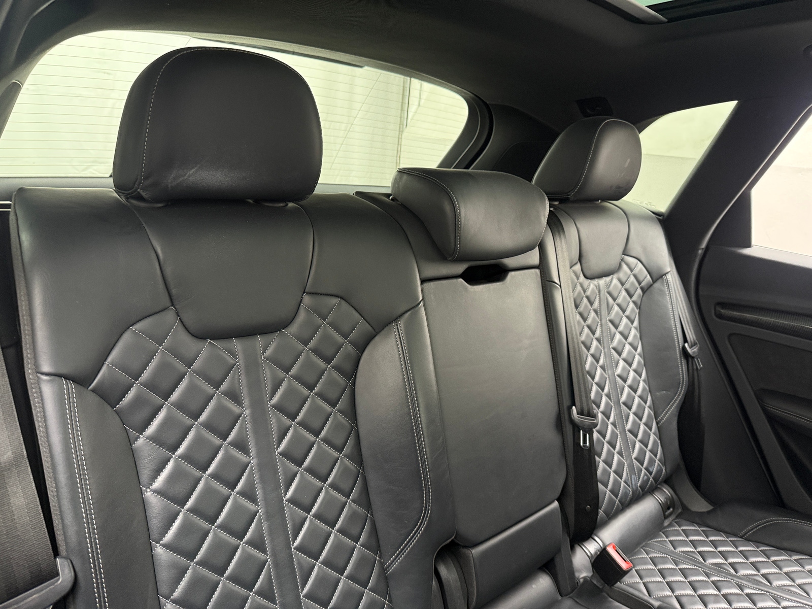 Thumbnail: 2019 Audi SQ5 - 5
