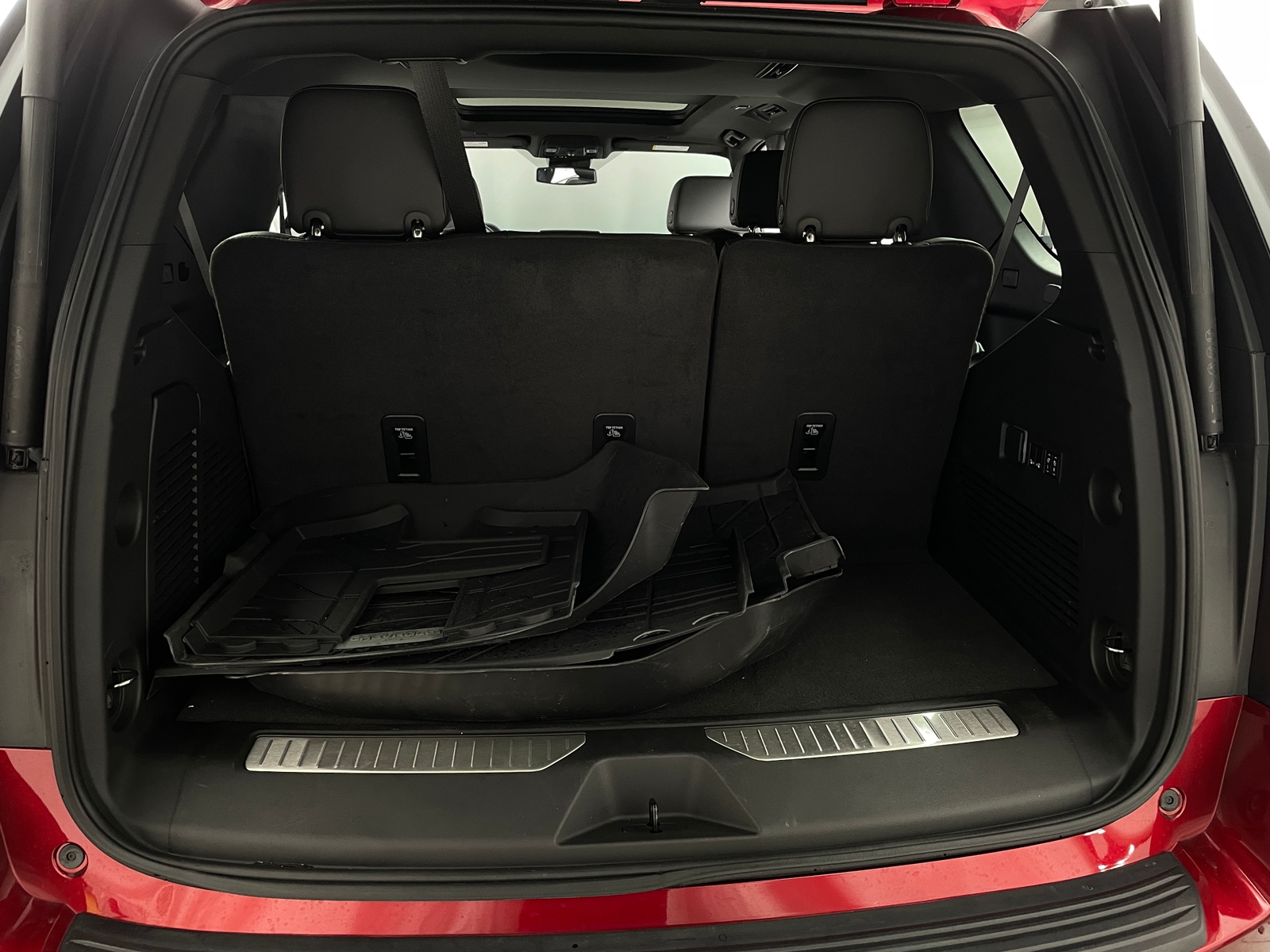 Thumbnail: 2024 Chevrolet Tahoe - 6