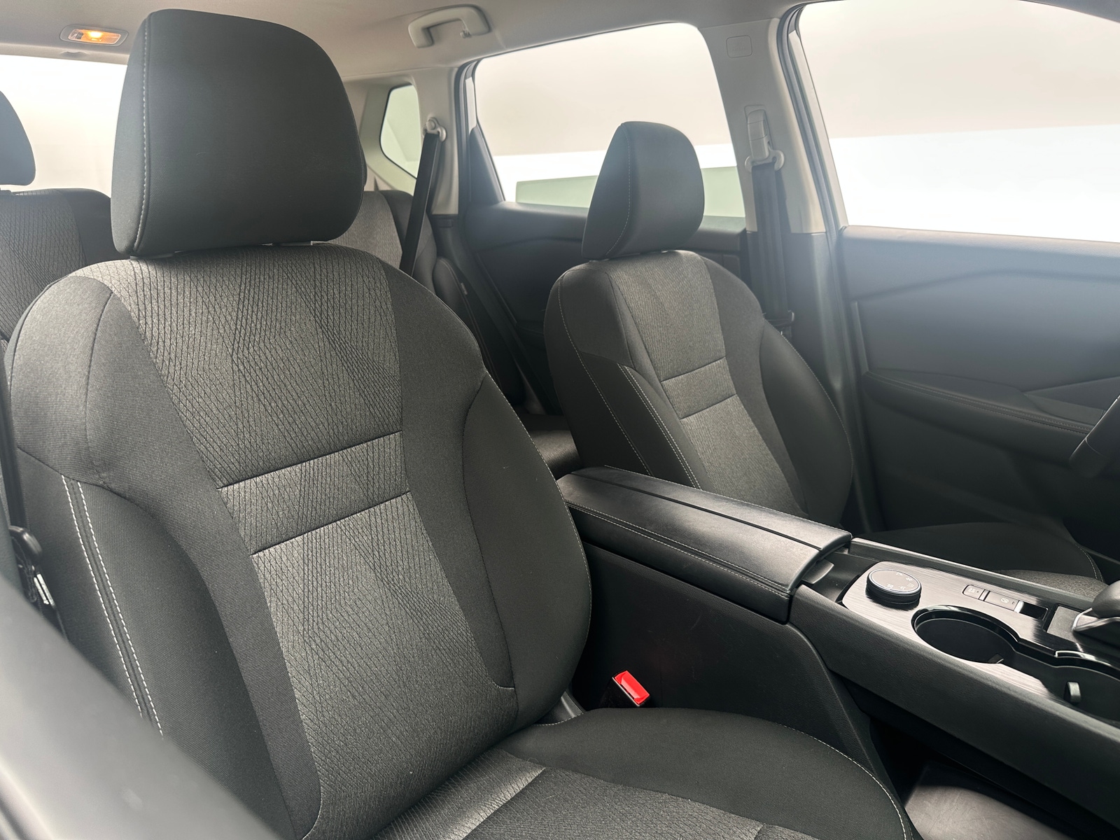 Thumbnail: 2025 Nissan Rogue - 2