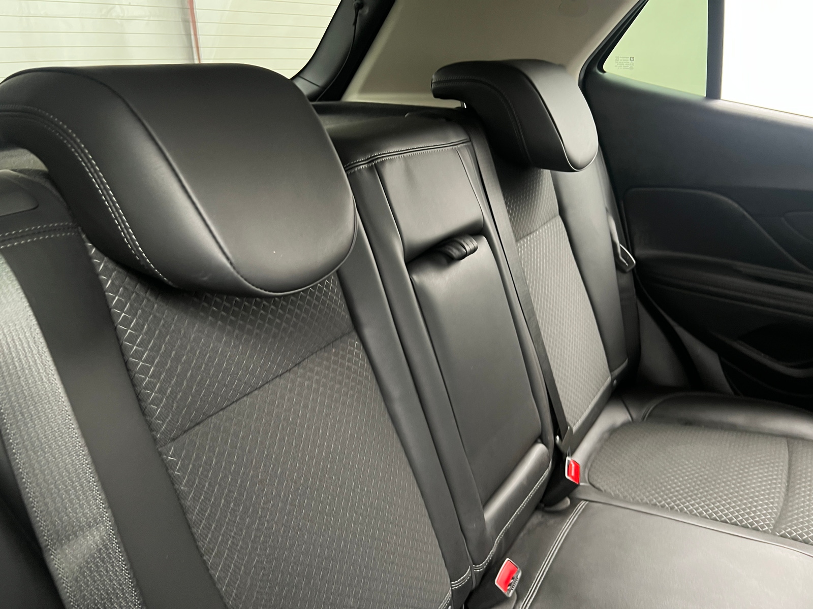 Thumbnail: 2022 Buick Encore - 5